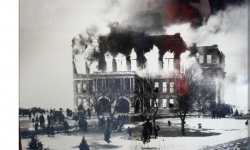 Original capitol building burning